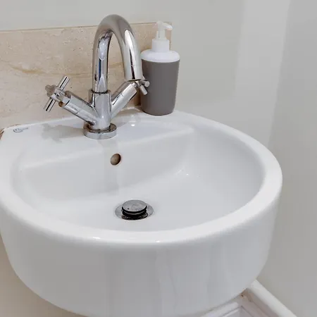 Esplanade Garden * Scarborough